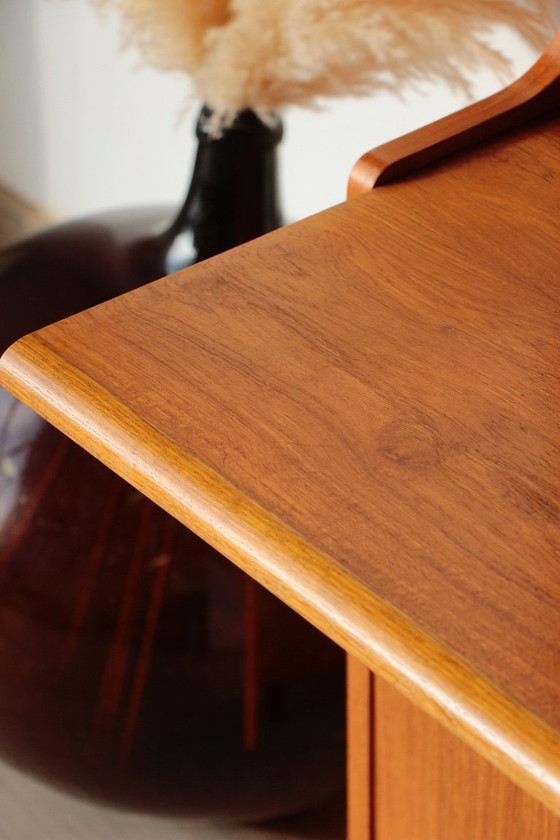 Image 1 of Libreria segreta scandinava | Design danese vintage