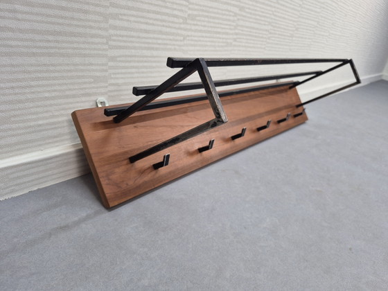 Appendiabiti da parete vintage. In teak con dettagli in metallo, anni '60. – Wood (photo 7 of 11)
