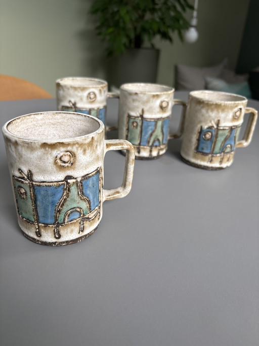 Hannie Mein Ceramics 4 Mugs