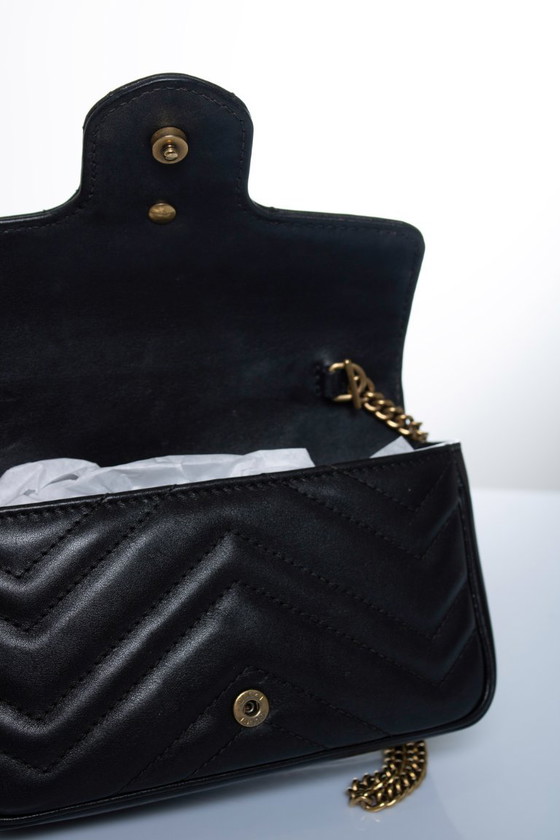 Gucci, Mini Marmont Bag in Black Leather – Crossbody bags, Calfskin (photo 8 of 18)
