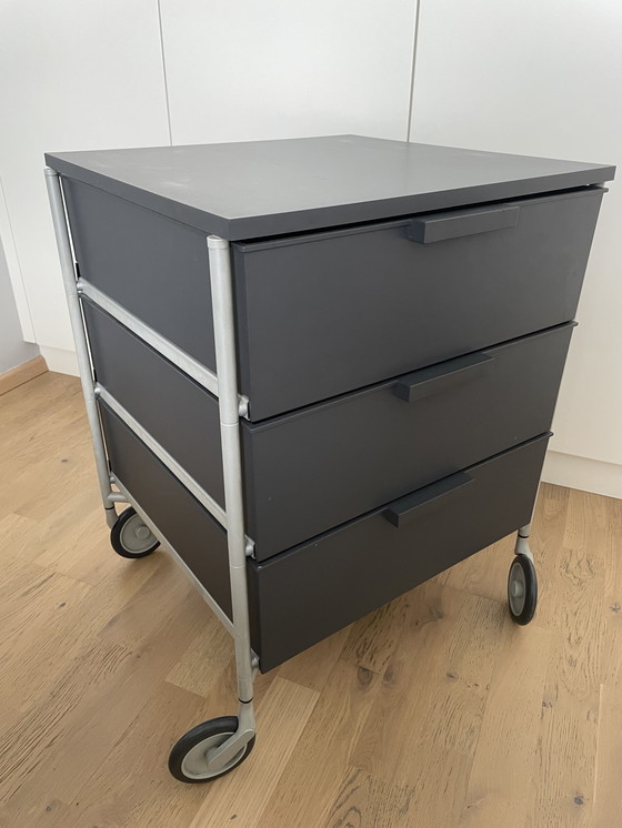 Image 1 of Kartell Mobil 3 Set di due