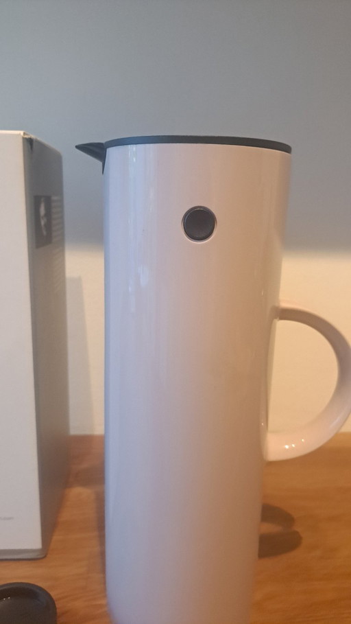 Stelton EM77 thermoskan 1L lavande