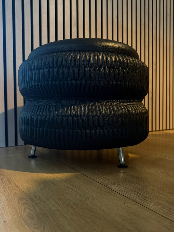 Image 1 of Vintage poef skai leer space age