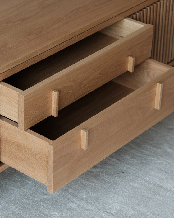 Image 1 of Formosus Home mueble multimedia/TV, roble, hecho a mano