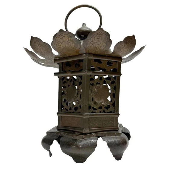 Monumentale Lanterna da Tempio Giapponese Antica in Bronzo (Tsuri-Tōrō) – Periodo Meiji – ca. 1900 (photo 4 of 6)