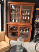 Schulvitrine