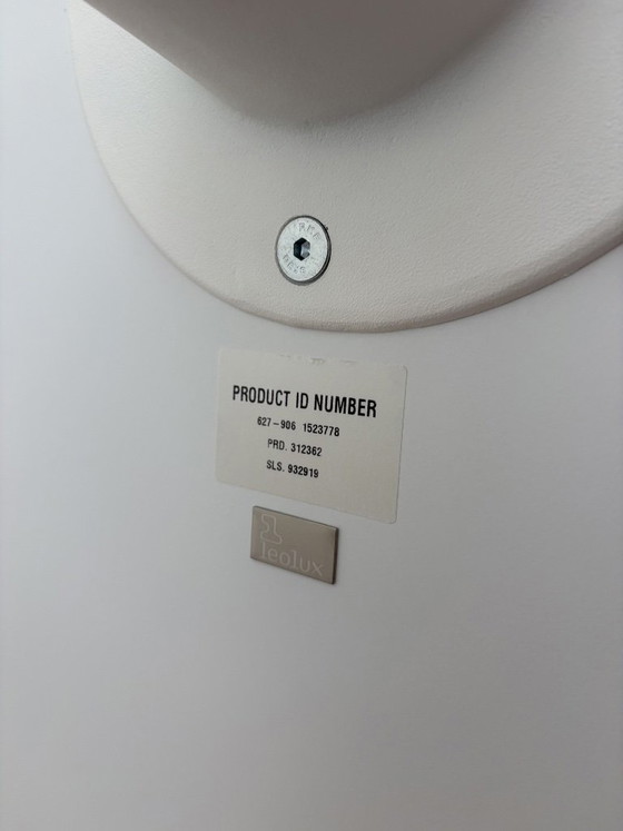 Leolux Columna Tavolo da pranzo rotondo - 130cm – Tavoli da pranzo, Altro (photo 8 of 10)