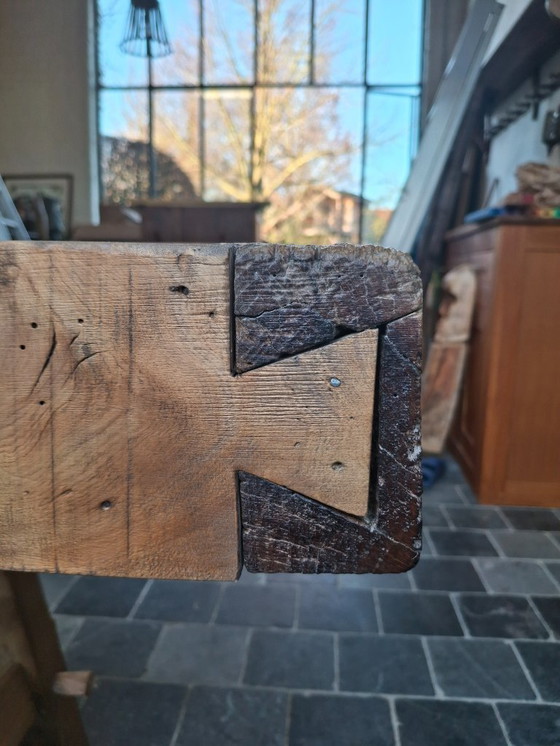 Image 1 of Mueble único, robusto y con carácter.