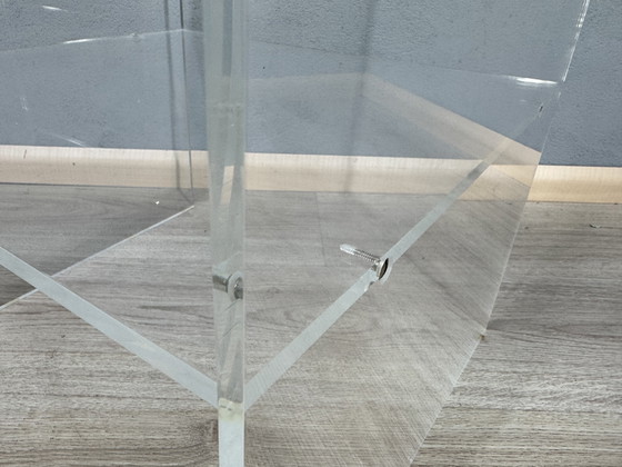Image 1 of Tavolino laterale in plexiglass trasparente