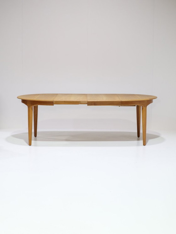 Image 1 of Tavolo da pranzo allungabile Henning Kjaernulf modello 62 rovere Sorø