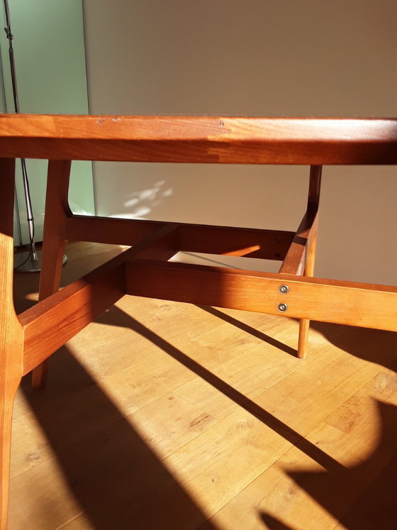 Image 1 of Round dining table Giulia