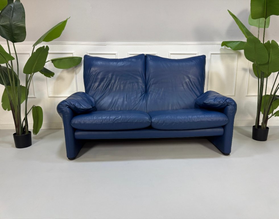 Cassina Maralunga 2-seater designer sofa couch leather blue