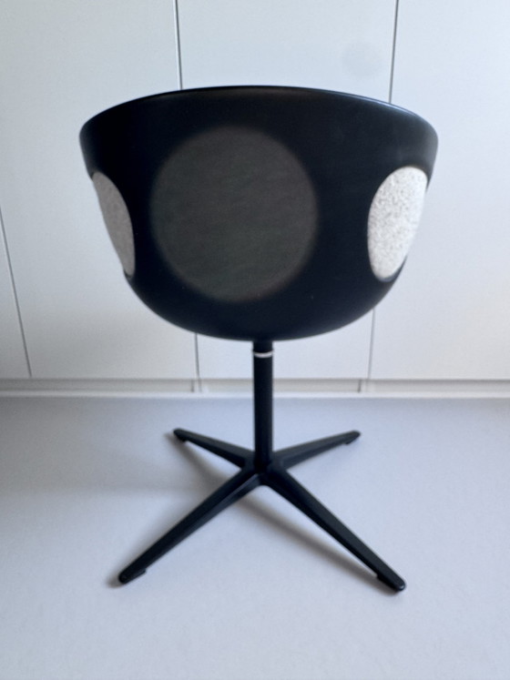 Fritz Hansen Rin Chair – Draaistoelen, Aluminium, Textile (photo 5 of 7)