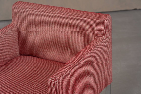 Image 1 of Sedie Ligne Roset in tessuto rosa, Francia, anni 2000, set da 2