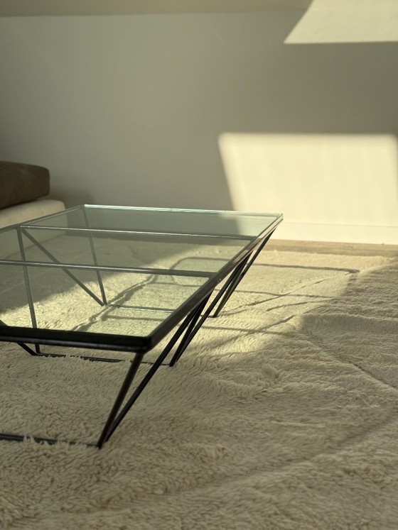 Tavolino da caffè in vetro con base in metallo nero, B&B Italia, Tavolini da caffè, Trasparente, Modern (foto 5 di 5)