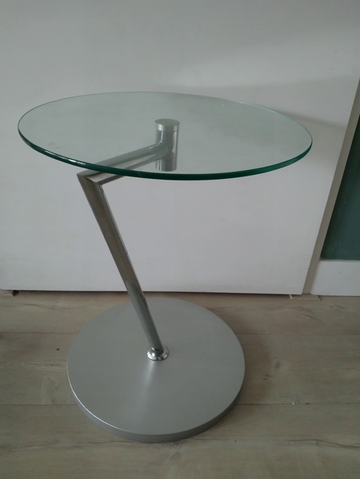 Design table