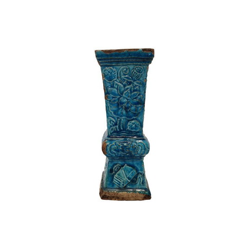 Chinese ceramic Gu vase, Ming Dynasty, 17th century
