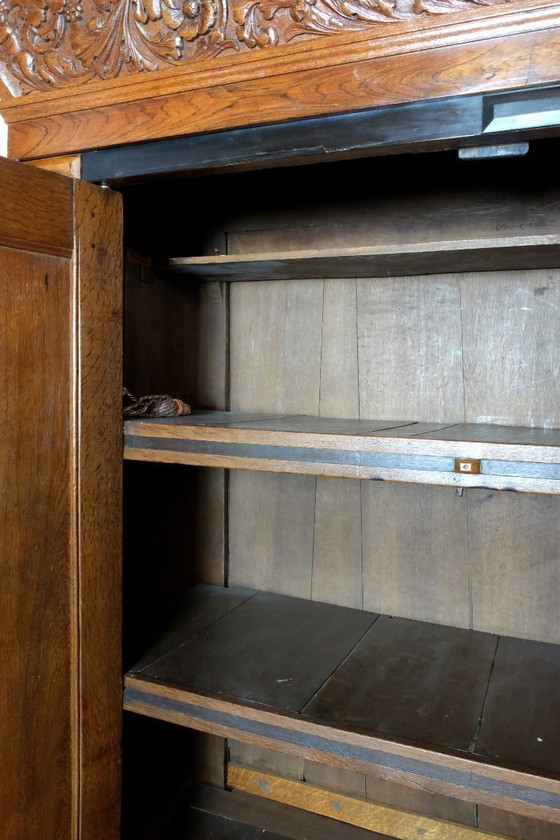 Image 1 of Armario de cojines de Gelderland, hacia 1650/ Gelderland Cushion Cabinet, 1650