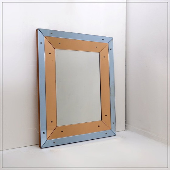 Image 1 of Facettierter Wandspiegel mit blauen und kupferfarbenen Spiegelpaneelen – Italien, 1930er Jahre