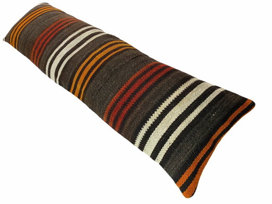 Image 1 of Funda de cojín única con diseño de kilim y alfombra – 120 x 40 cm