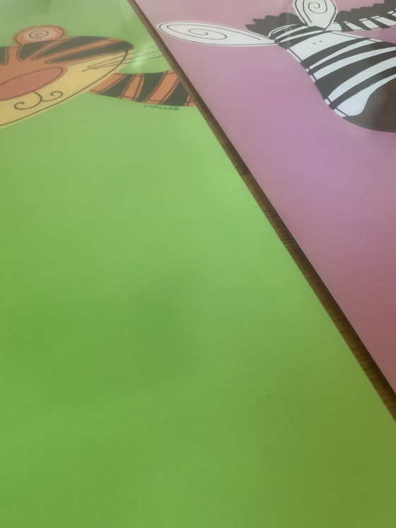 Image 1 of Par de carteles litográficos de Lesley Hallas (2010) - Cebra y Tigre

