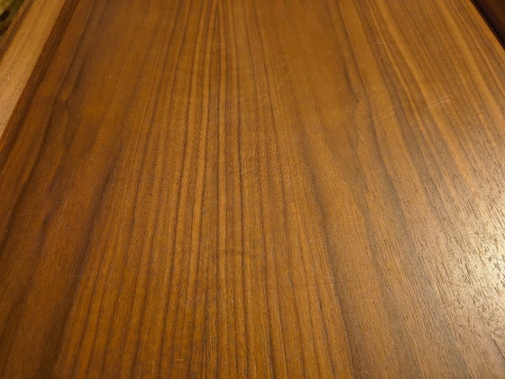 Image 1 of Buffet en noyer | Style années 1960