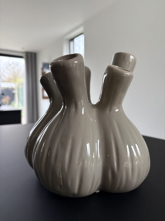 Image 1 of Sprout vase in gray ceramic