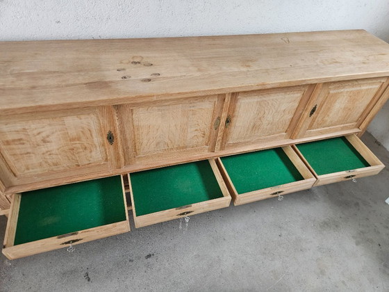 Image 1 of Massief eiken dressoir van Henning Kærnulf Kjaernulf