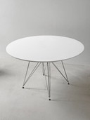 Witte ronde DSR eettafel