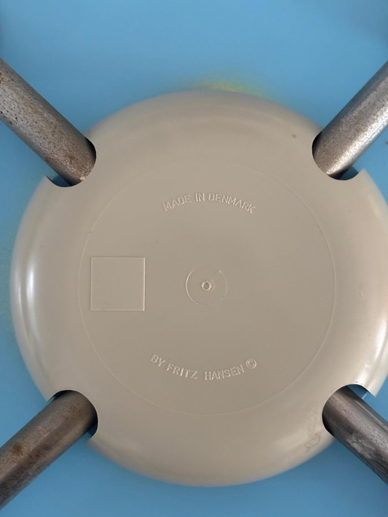 Image 1 of 4 x Fritz Hansen - Butterfly Chairs