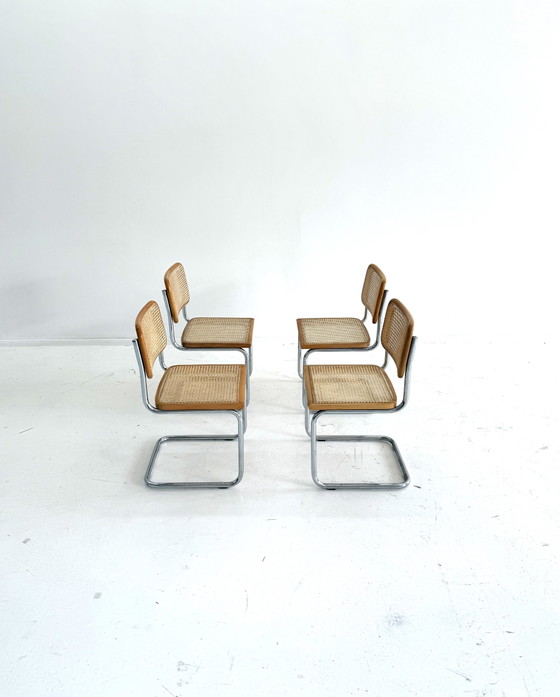 Set van 4 vintage Cesca eetkamerstoelen, Italië ‘80 – Chrome, Wood (photo 12 of 13)
