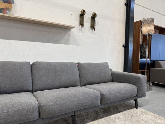 Image 1 of Leolux Bellice Sofa Prairie fabric 296