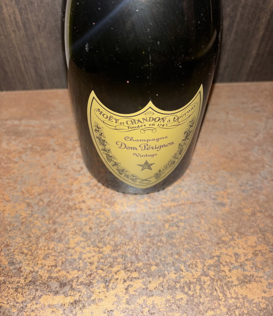 Image 1 of Dom Pérignon displaydummyfles incl. achterwand