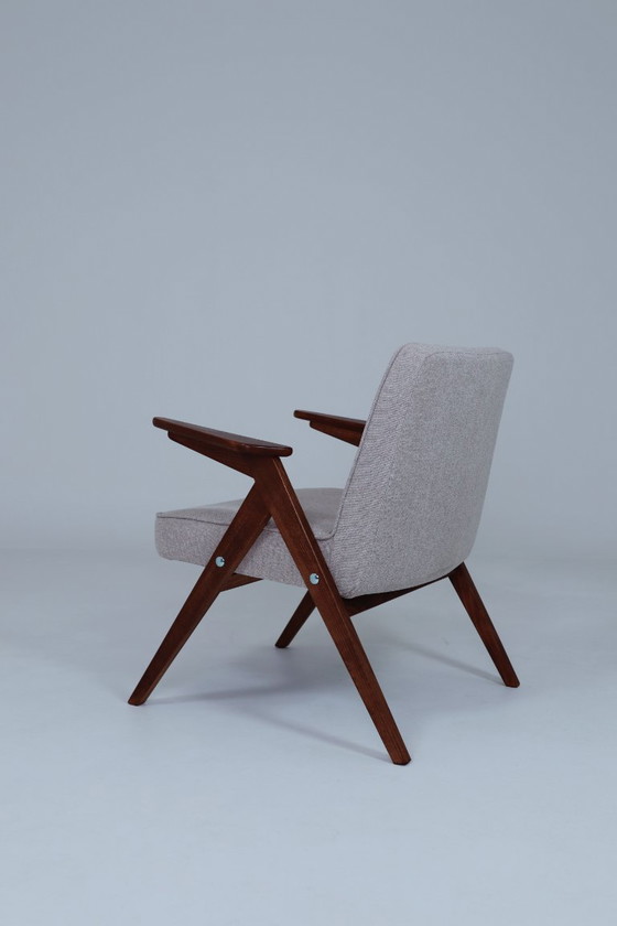 Image 1 of Vintage fauteuil, na renovatie, beige bekleding, donker notenhout, Scandinavisch design