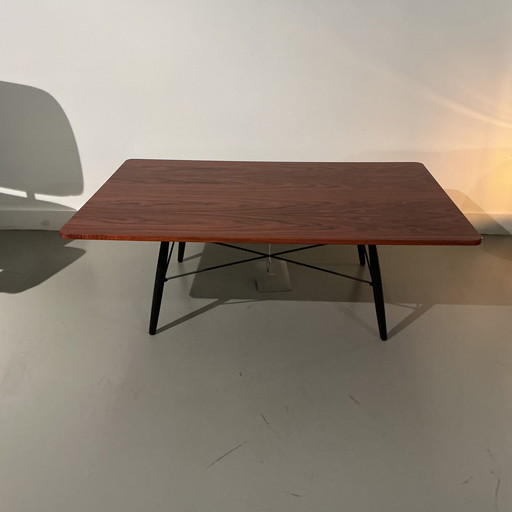 Vitra Eames Coffee Table