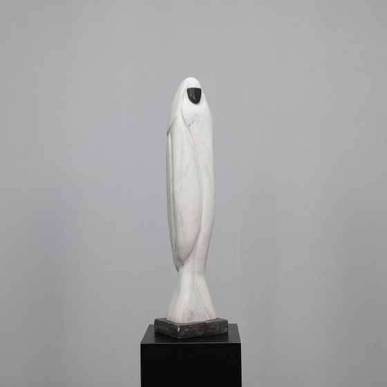 Image 1 of Scultura in marmo di Paul Simons, anni '80