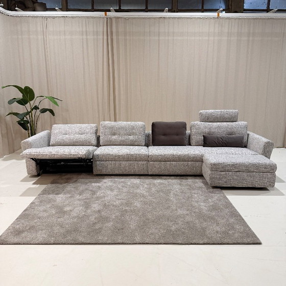 Image 1 of Bank Bas met poef en relaxfunctie van Moome