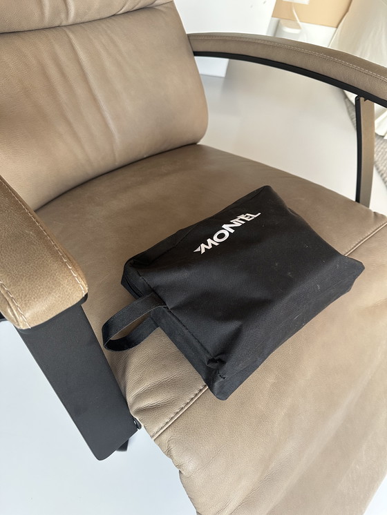 Image 1 of Sillón reclinable de cuero Design Montel con ajuste eléctrico de 2 motores