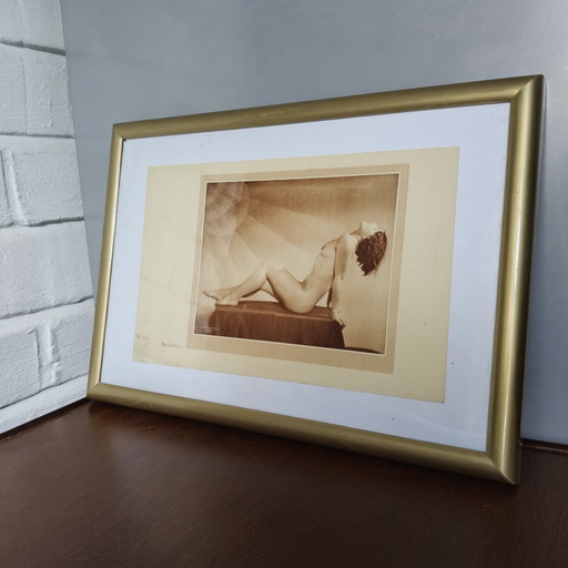Photographie originale de nu Art déco de J. Mandel, Paris – Tirage sépia français – Encadrée