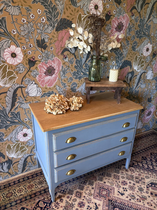 Revamped chest of drawers