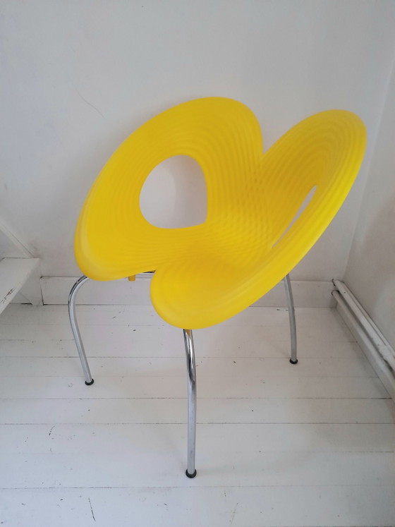 Sedia Ripple gialla design Ron Arad per Moroso, Sedie da camera, Plastica, Giallo (foto 3 di 7)