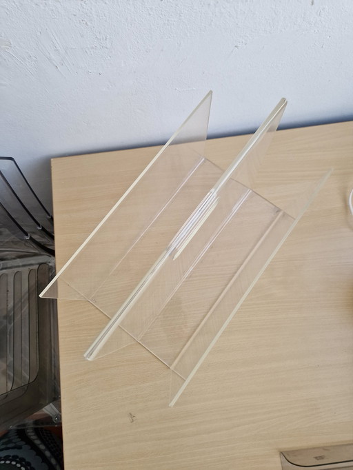 Stylish Reading Tray LPS - Plexiglas Vintage Design Lucite