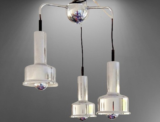 Image 1 of Lampada a sospensione danese vintage con 3 paralumi cromati