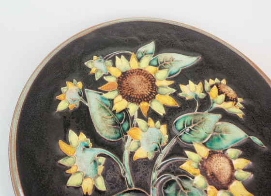 Image 1 of grande plaque murale majolika karlsruhe soleil fleurs 1950s