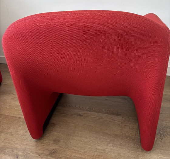 Image 1 of 2 Artifort Ben Chairs