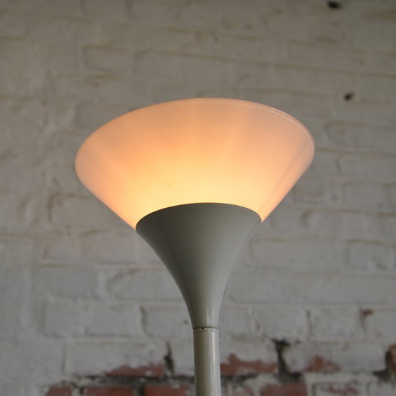 Image 1 of 1x cone uplight floor light