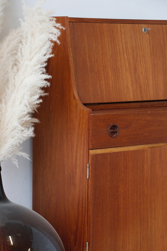 Image 1 of English teak desk - 1960s