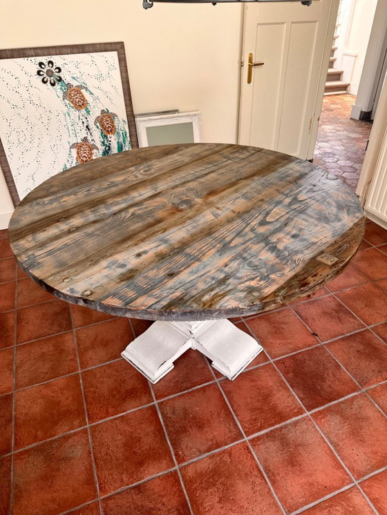 Image 1 of Tavolo da pranzo rotondo Riviera Maison