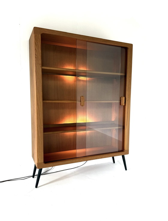 Image 1 of Vintage illuminated display case, Silkenborg Møbelfabrik '70
