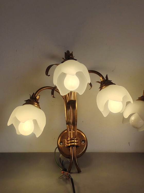 Image 1 of Vintage wandlamp (met wandarm) in Italiaanse Florentijnse stijl, gemaakt van smeedijzer.